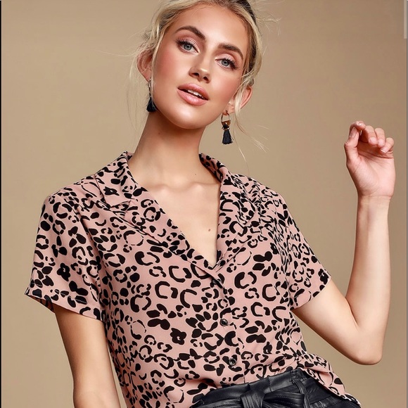 Lulu’s Pink Cheetah print button-up sz Large - Picture 1 of 5